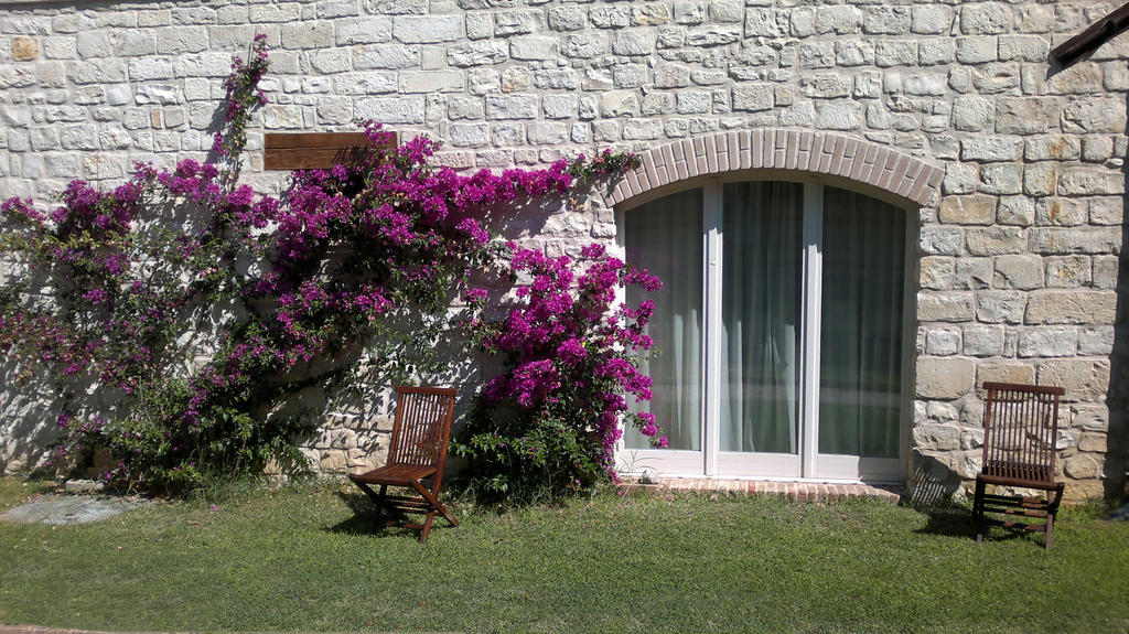 Valcastagno Relais & Residence Sirolo Exterior photo