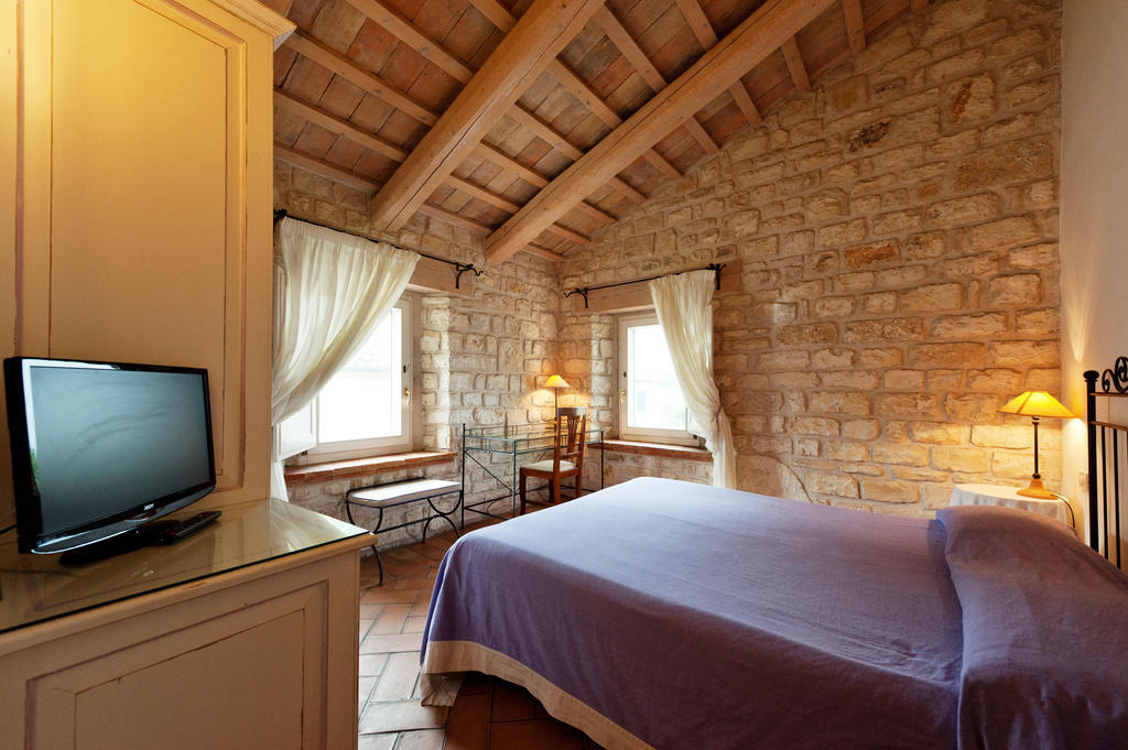 Valcastagno Relais & Residence Sirolo Room photo