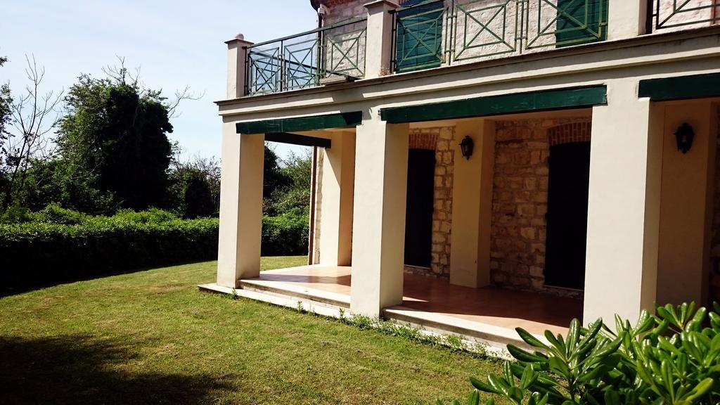 Valcastagno Relais & Residence Sirolo Exterior photo